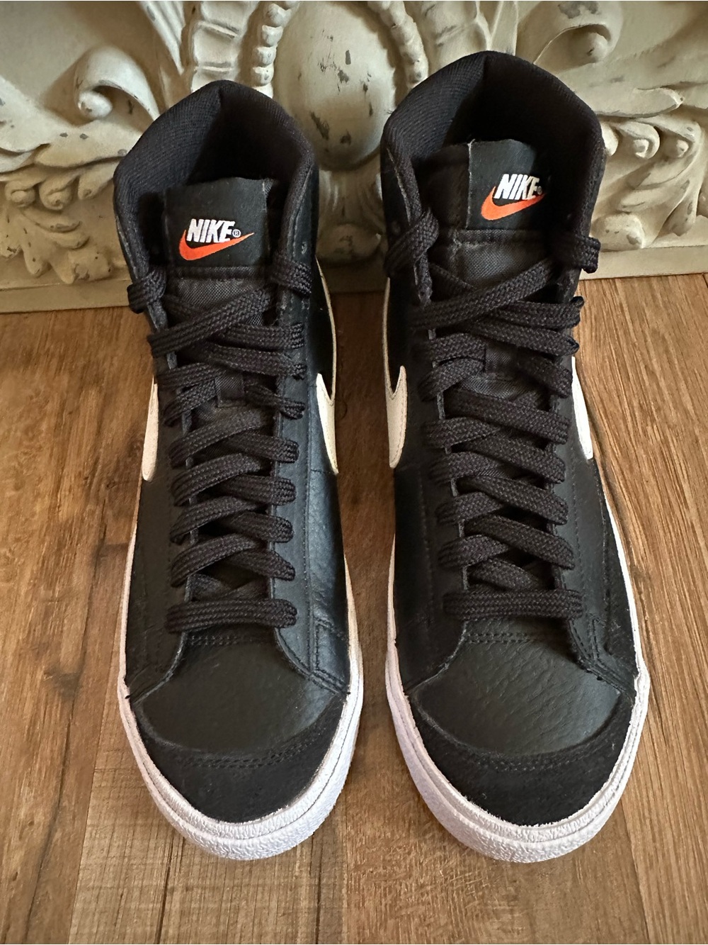 Nike Black High-Top Sneakers with White Swoosh and Orange Logo 5.5 big kids new
